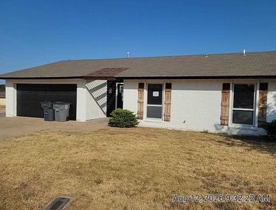 2902 NE Bellevue Cir