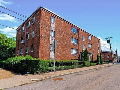 9 Hannon St