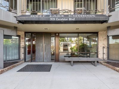 3131 Excelsior Blvd APT 211