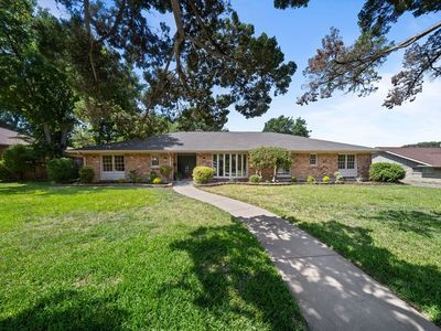 3721 Wosley Dr