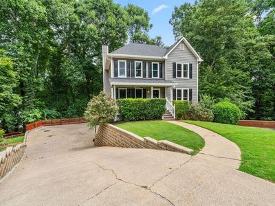 312 Clubhouse Ct NW