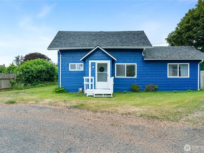 25 Whalebone Way