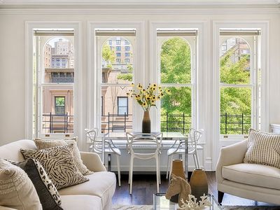 24 W 70th St Unit Penthouse 4