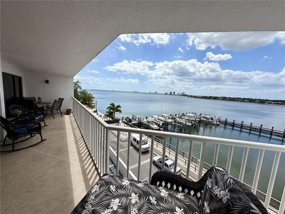 2 Adalia Ave APT 405