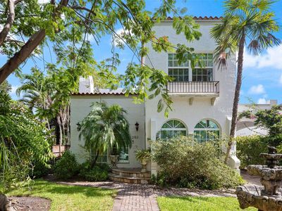 2153 SW 13th St