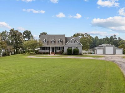 21447 Hill Point Dr
