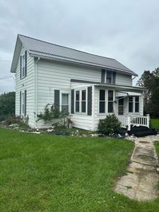 487 Newmans Cardington Rd W