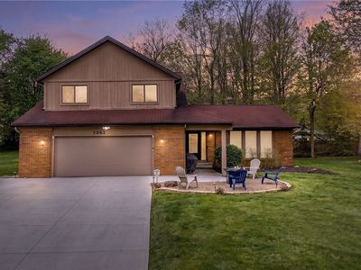 5062 Lansdowne Dr