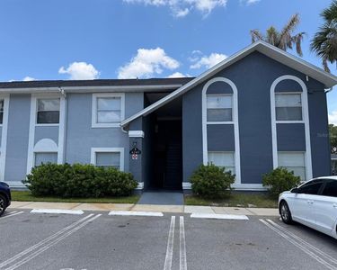 4240 Pershing Pointe Pl APT 7