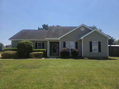 Property at 114 Grindstaff Dr, Bonaire, GA