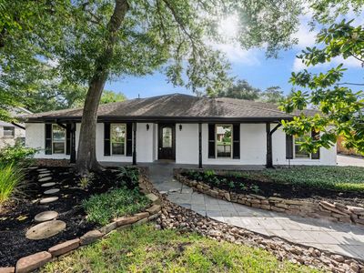 28923 Pinehill Dr