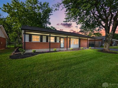 407 Joellen Pl