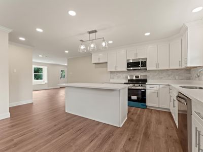 1142 Sharynwood Dr