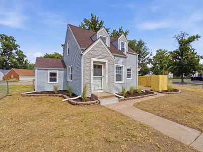 1804 W Pleasant St
