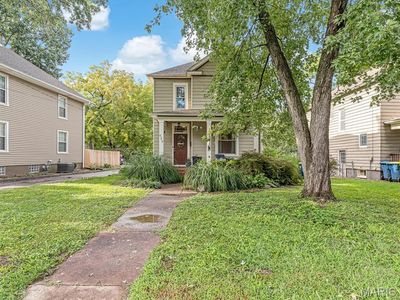 Property at 629 E Vandalia St, Edwardsville, IL