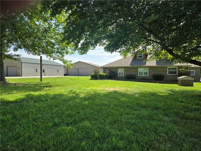 16159 Farm Road 2147