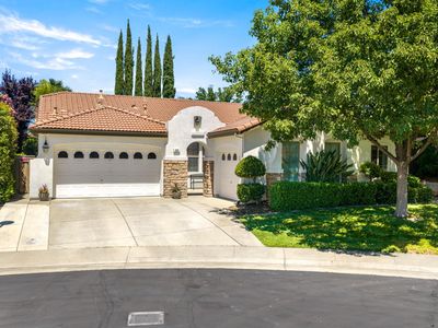 225 Bel Flora Ct