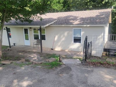9819 Cedarville Rd