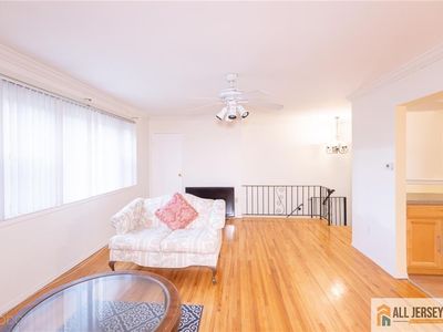 Property at 187 Evergreen Rd APT 4B, Edison, NJ