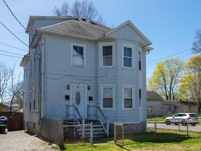 97 Center St
