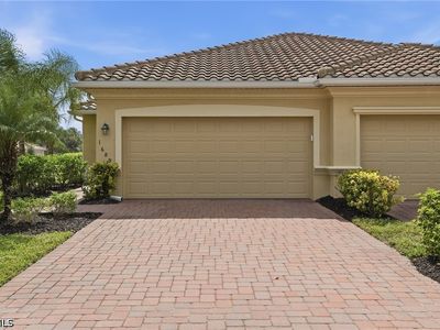Property at 1689 Alameda Dr, Naples, FL