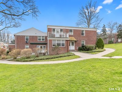 28 Putnam Park