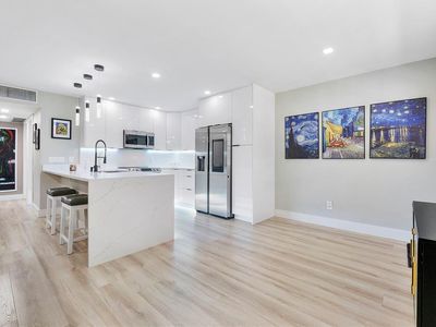 5208 NE 24th Ter #F218