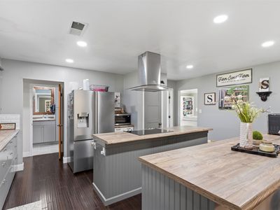 1272 County Road 2102