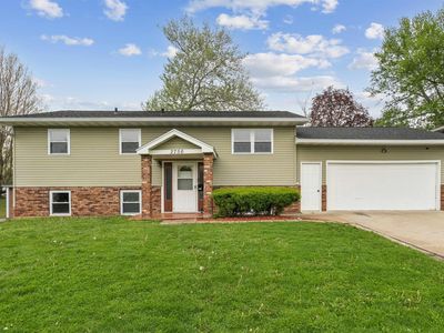 2756 Fairlane Ave
