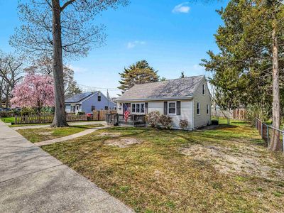 Property at 140 Pennsylvania Ave, Absecon, NJ