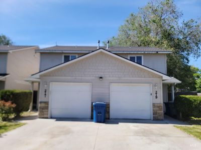 217 & 219 20th Ave N