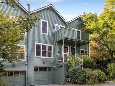 323 SE 14th Ave