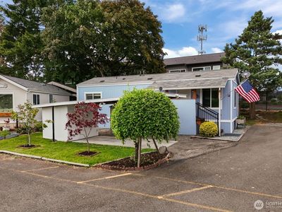 14322 Admiralty Way #12