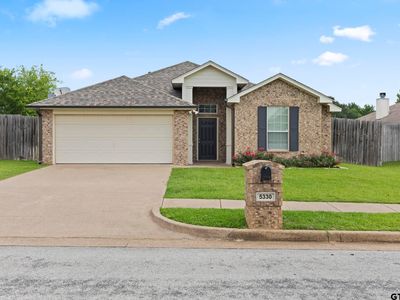 5330 Meadow Ridge Dr