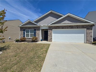 525 Ashwood Way