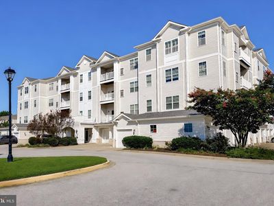 23560 F D R Blvd Unit 305
