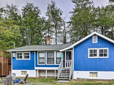 542 Country Place Dr