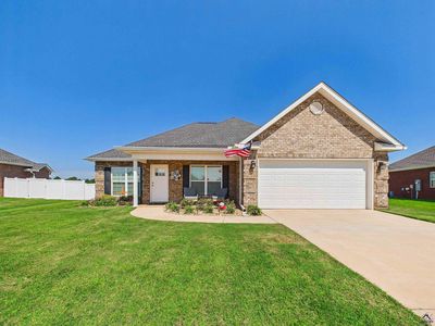 425 Lamplight Dr