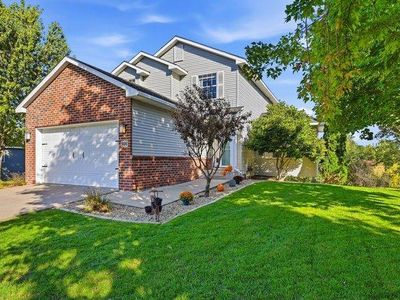 936 Harvest Dr SW
