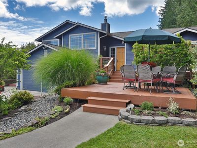 4537 E Hilltop Drive