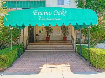 5460 White Oak Ave Unit E130