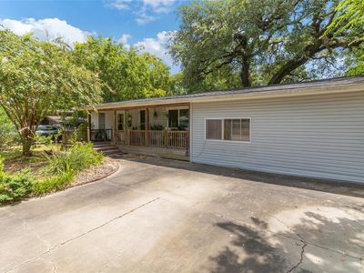 104 Camellia St