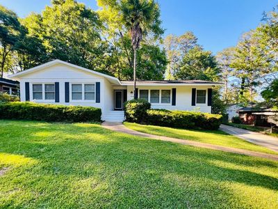 4045 Savannah Dr
