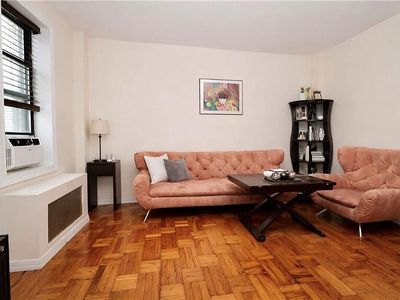 1289 E 19th St APT C1