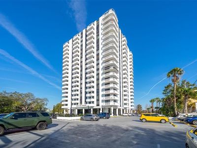 400 E Colonial Dr APT 604