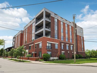 2044 Random Rd #505
