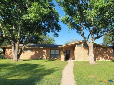 546 Willowick Dr