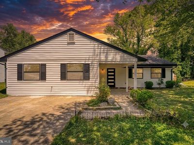 2409 Mary Pl