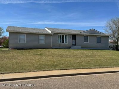 Property at 315 Spruce St, Dickinson, ND