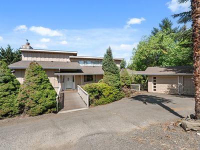1459 Highcrest Dr